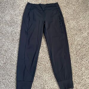 Athleta size medium Rainer Black Jogger Pants